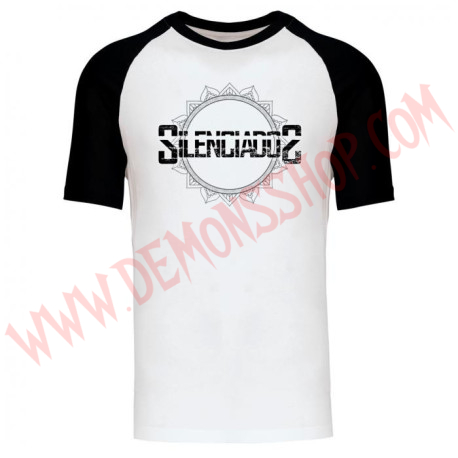 Camiseta MC Silenciados (Raglan)
